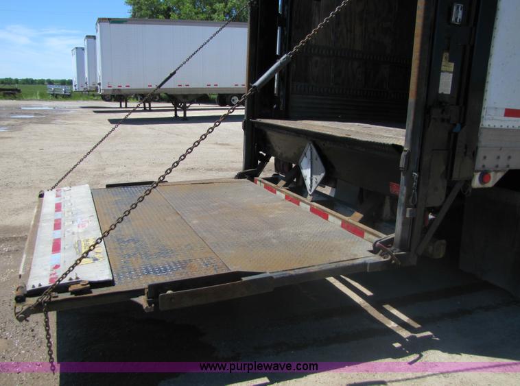 image for item 8492 1999 Great Dane 48' dry van semi trailer