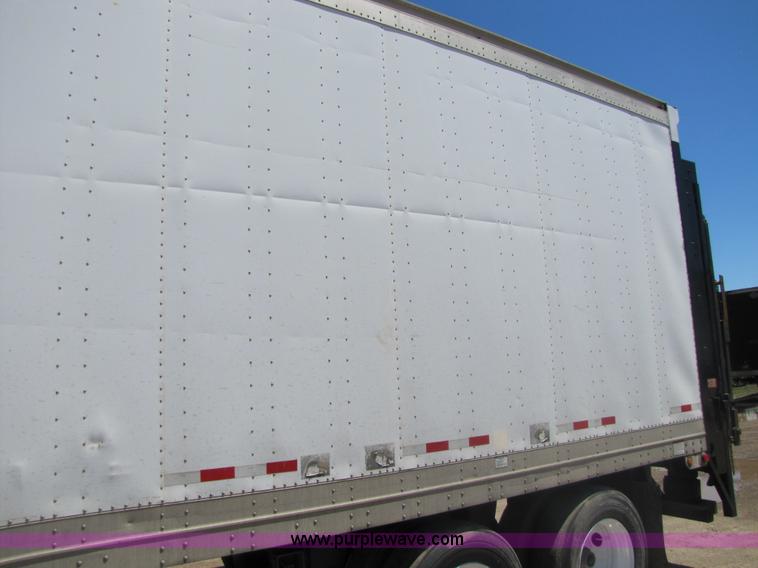 image for item 8492 1999 Great Dane 48' dry van semi trailer