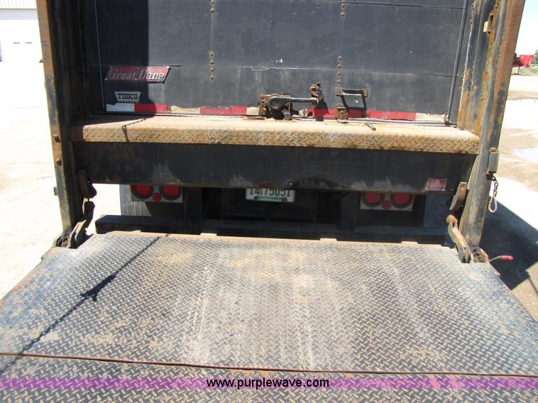 image for item 8493 Great Dane 48' dry van semi trailer