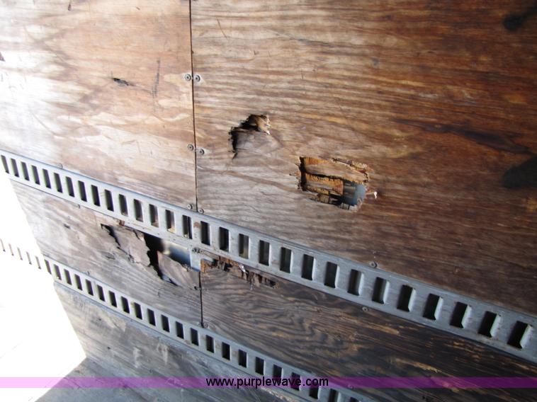 image for item 8494 1999 Great Dane 48' dry van semi trailer