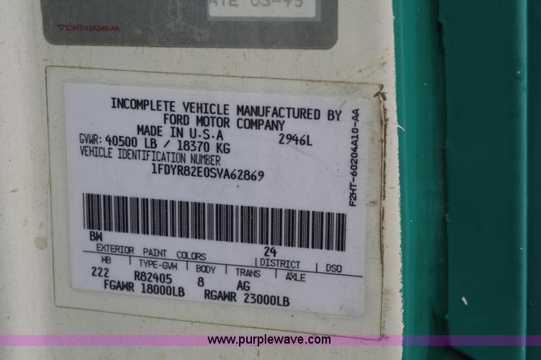 image for item 2192 1995 Ford LN8000 Vac-Con pump truck