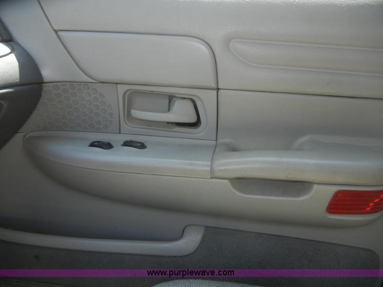 image for item 2226 2002 Ford Crown Victoria Police Interceptor