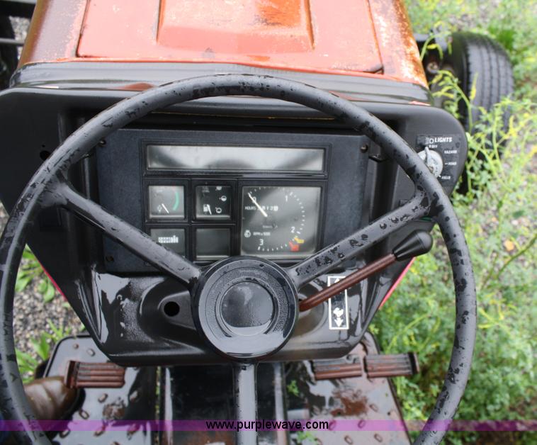 image for item 2259 1992 Case 595 tractor
