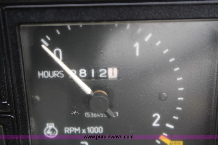 image for item 2259 1992 Case 595 tractor