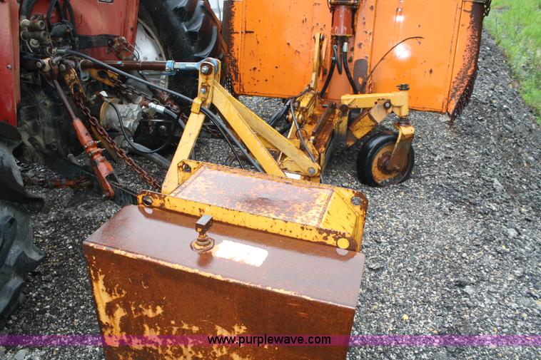 image for item 2260 1990 Case International 595 tractor