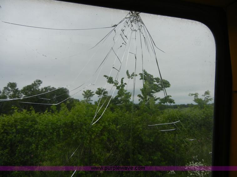 image for item 2300 1973 Massey-Ferguson MF33 wheel loader