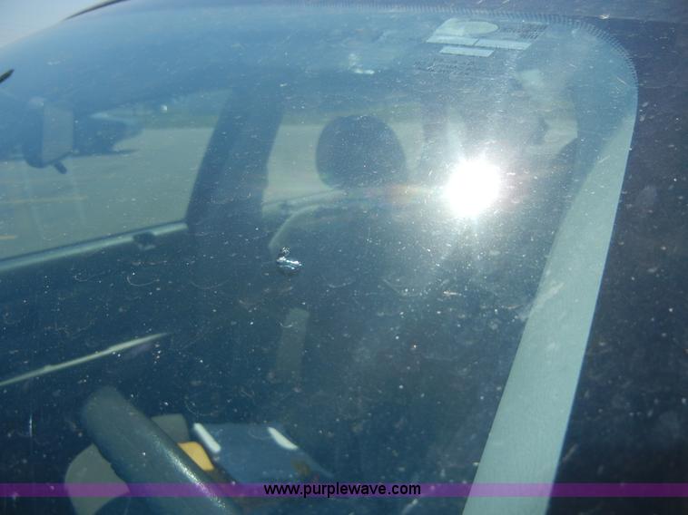 image for item 2398 2006 Ford Taurus SE