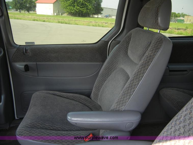 image for item 2403 1999 Plymouth Grand Voyager Expresso mini van