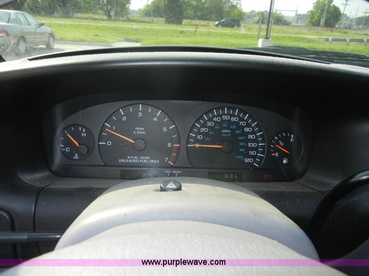 image for item 2403 1999 Plymouth Grand Voyager Expresso mini van