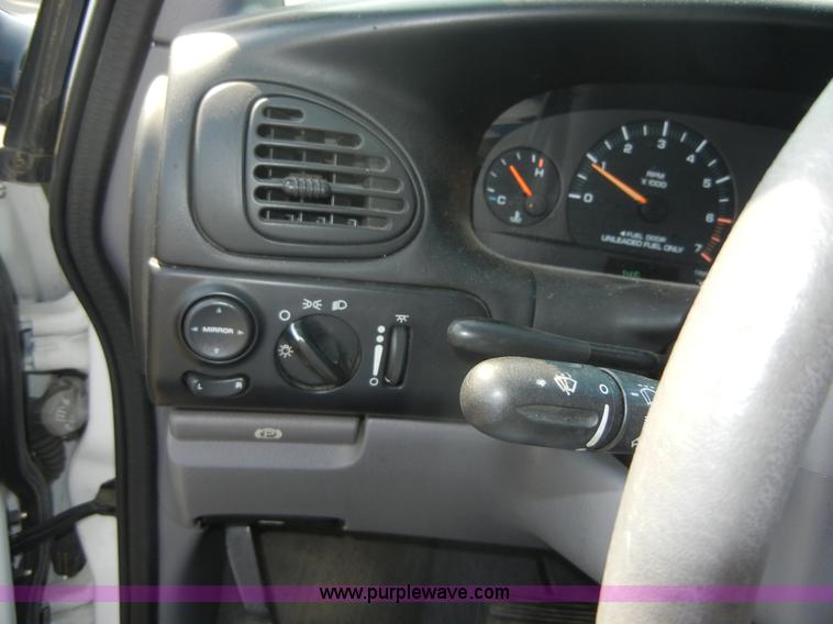 image for item 2403 1999 Plymouth Grand Voyager Expresso mini van