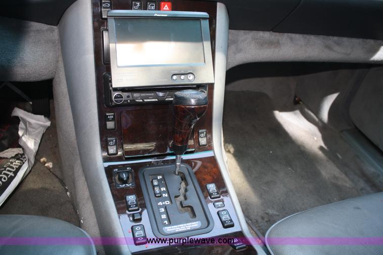 image for item 4650 1998 Mercedes Benz S500