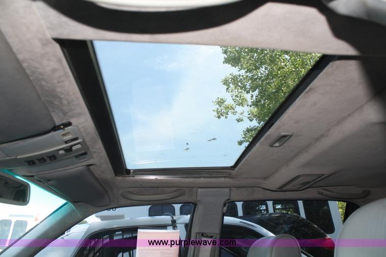 image for item 4650 1998 Mercedes Benz S500