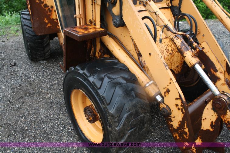 image for item 4652 1987 Case W11B wheel loader