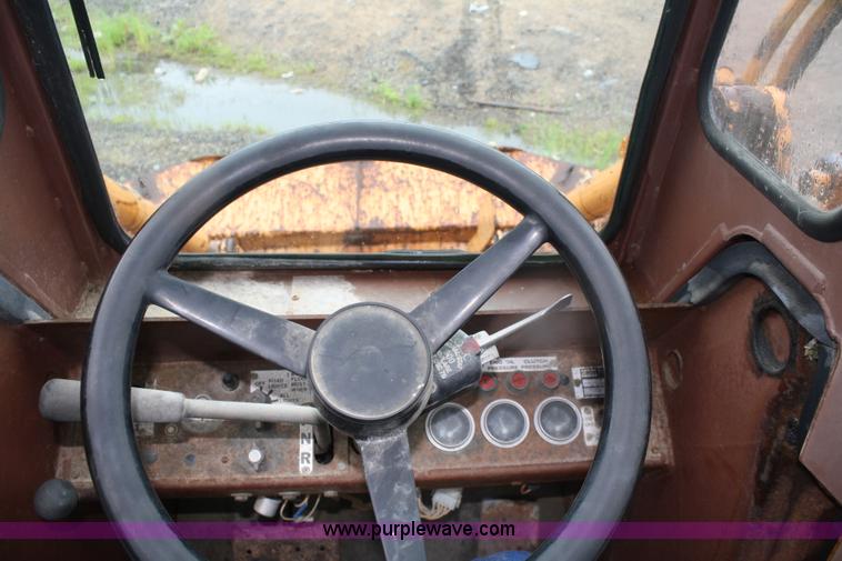 image for item 4652 1987 Case W11B wheel loader