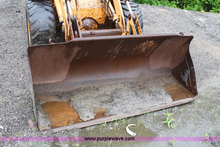 image for item 4652 1987 Case W11B wheel loader