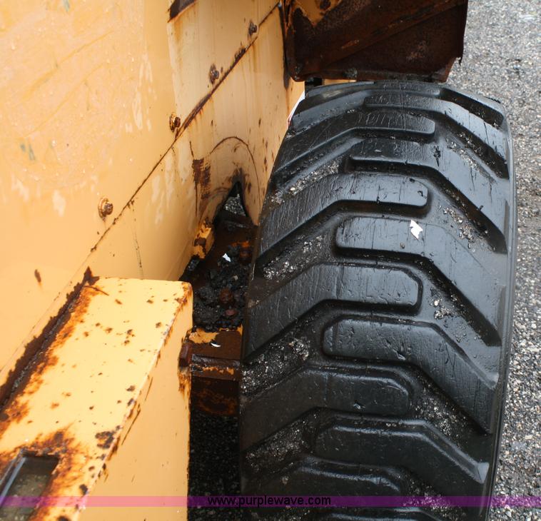image for item 4652 1987 Case W11B wheel loader