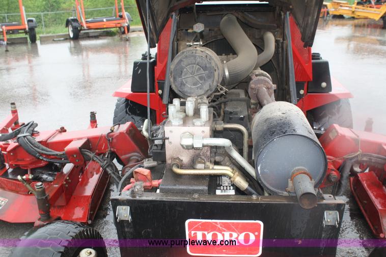 image for item 4655 Toro GroundMaster 580-D wing deck lawn mower