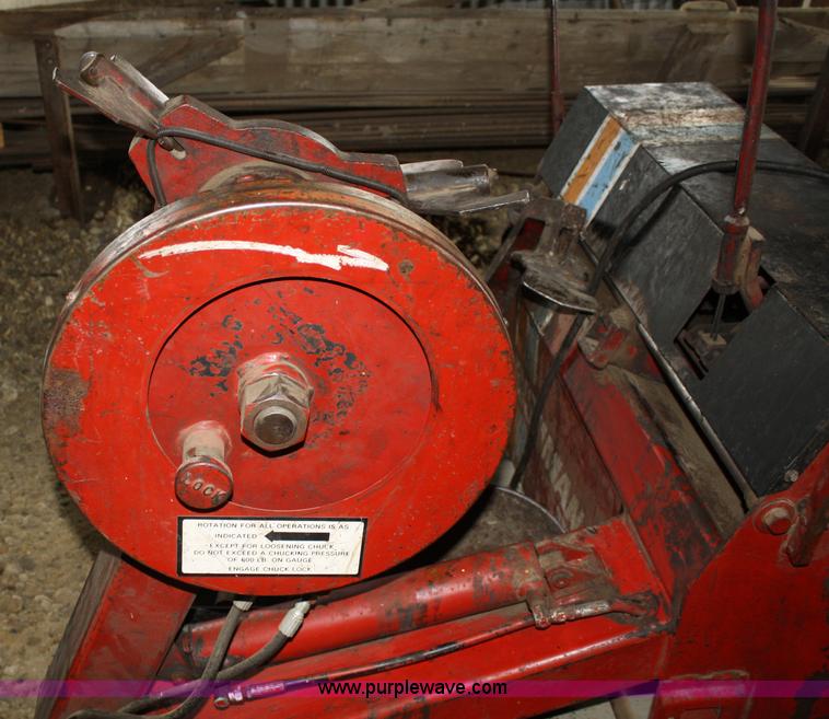 image for item 4657 Bishman 931-A truck tire machine