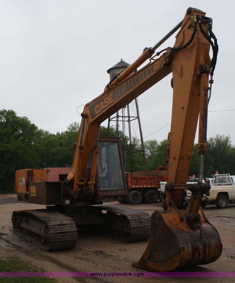 image for item 4658 Case 1088 hydraulic excavator