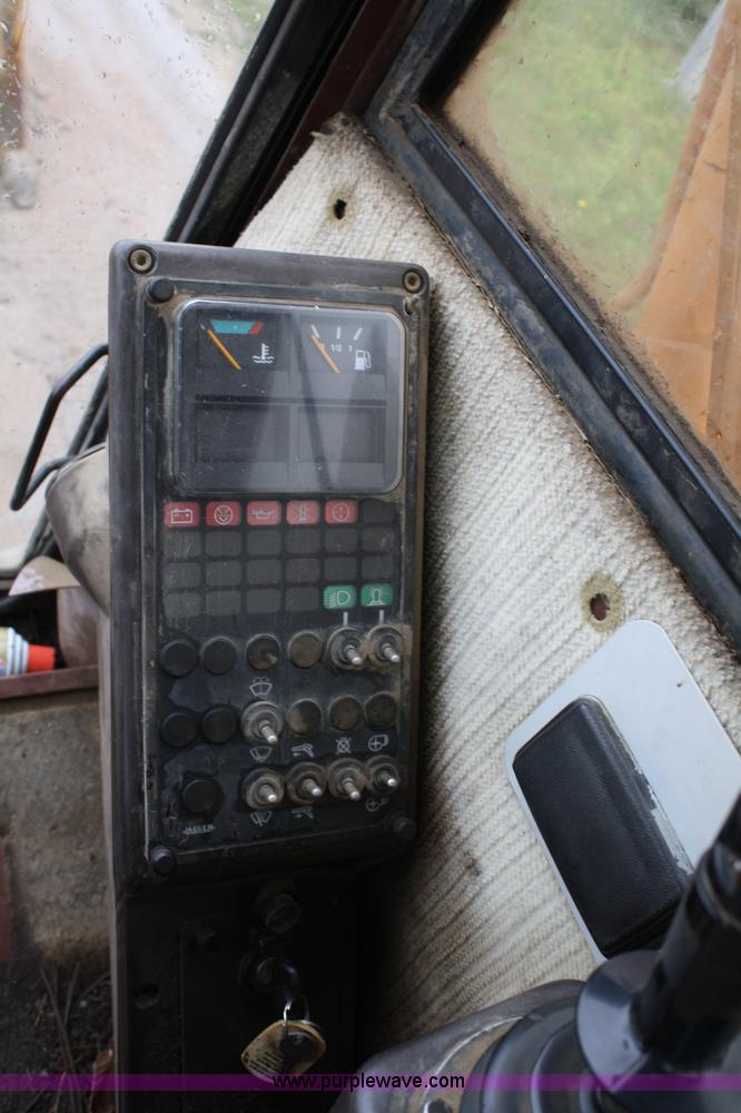 image for item 4658 Case 1088 hydraulic excavator