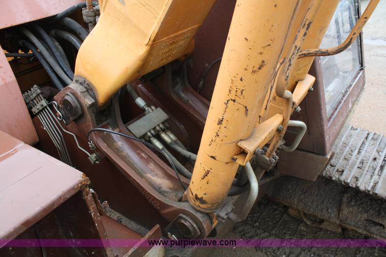 image for item 4658 Case 1088 hydraulic excavator