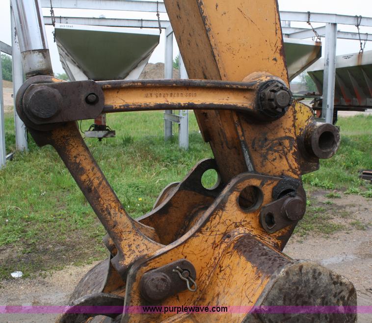 image for item 4658 Case 1088 hydraulic excavator