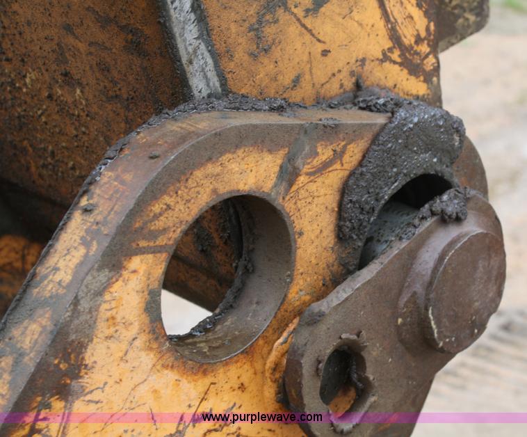 image for item 4658 Case 1088 hydraulic excavator