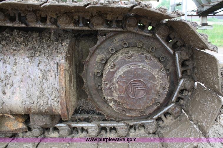 image for item 4658 Case 1088 hydraulic excavator