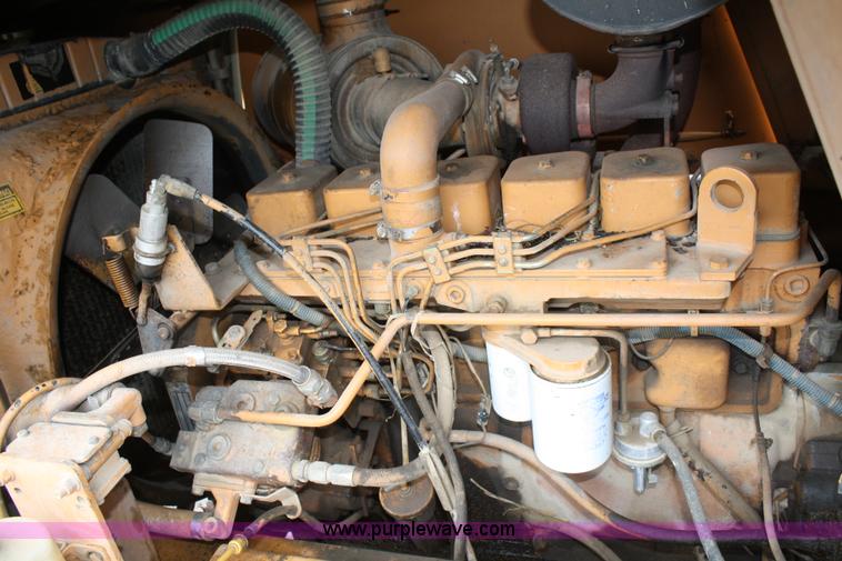 image for item 4660 Case 1085 Cruz air wheel excavator