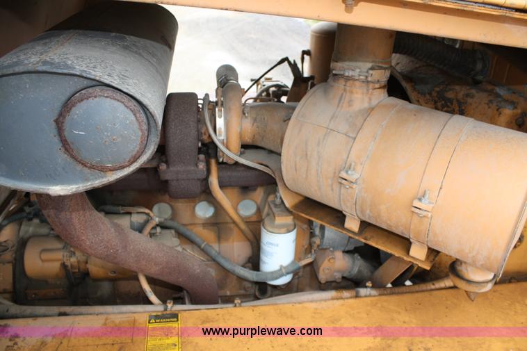 image for item 4660 Case 1085 Cruz air wheel excavator