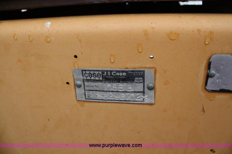 image for item 4660 Case 1085 Cruz air wheel excavator