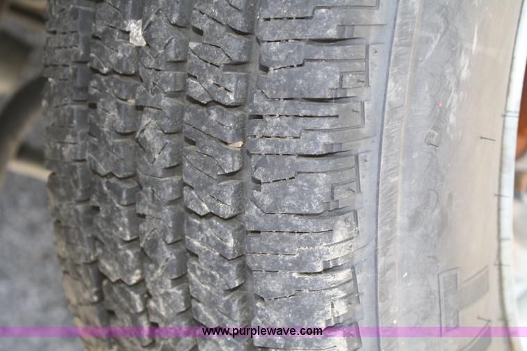 image for item 5040 2006 Ford E250 Econoline van