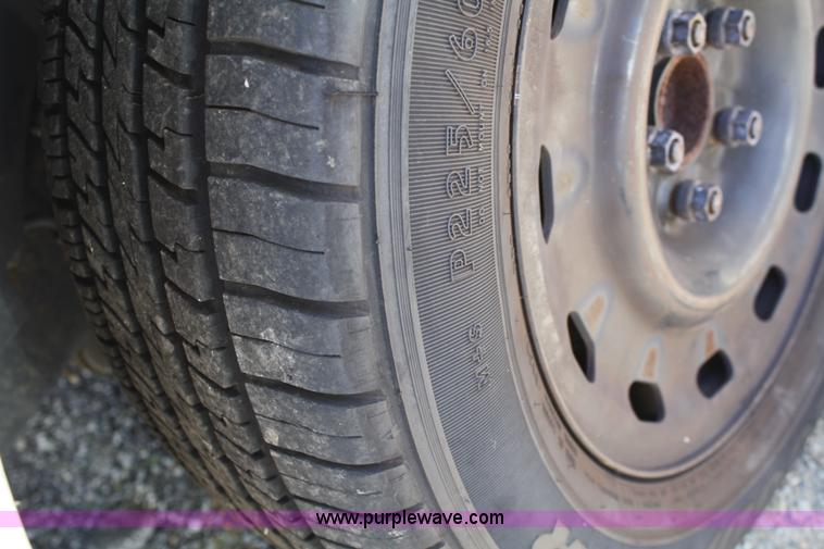 image for item 5045 2003 Ford Crown Victoria Police Interceptor