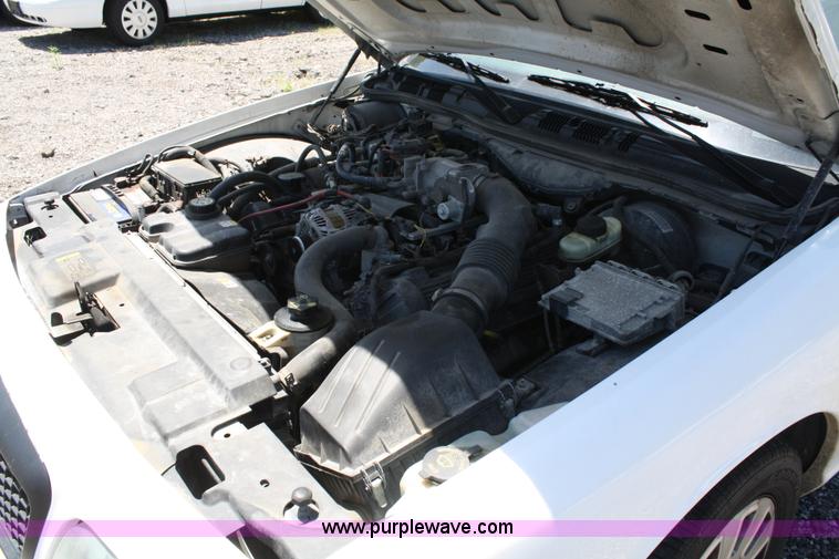 image for item 5047 2006 Ford Crown Victoria Police Interceptor