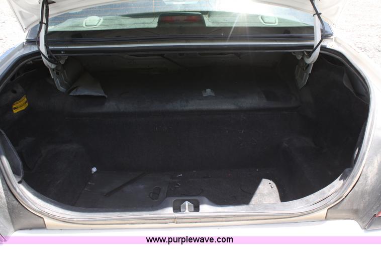 image for item 5047 2006 Ford Crown Victoria Police Interceptor