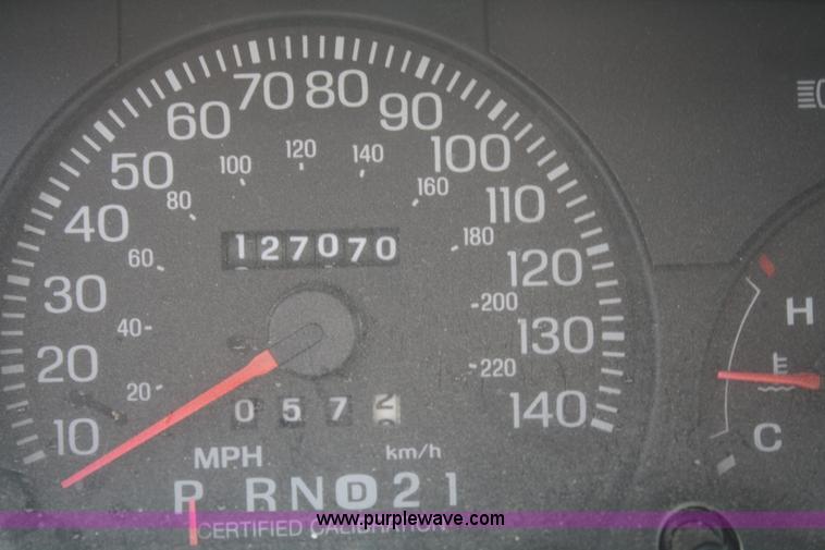 image for item 5097 2002 Ford Crown Victoria Police Interceptor