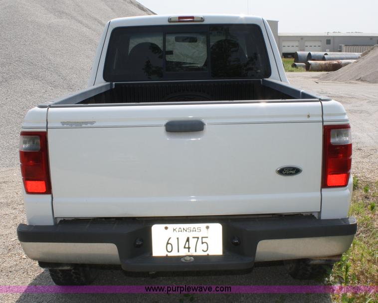 image for item 5098 2001 Ford Ranger XLT extended cab pickup truck