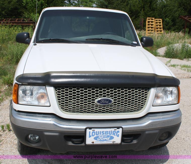 image for item 5098 2001 Ford Ranger XLT extended cab pickup truck