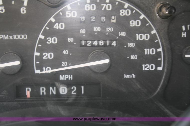 image for item 5098 2001 Ford Ranger XLT extended cab pickup truck