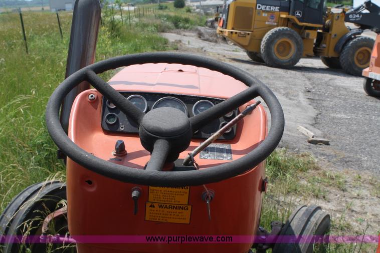 image for item 5110 Allis Chalmers AC5040 tractor