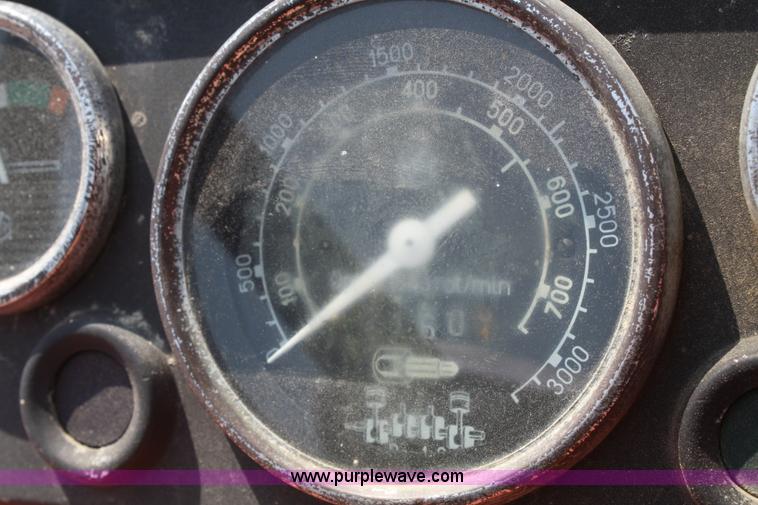 image for item 5110 Allis Chalmers AC5040 tractor