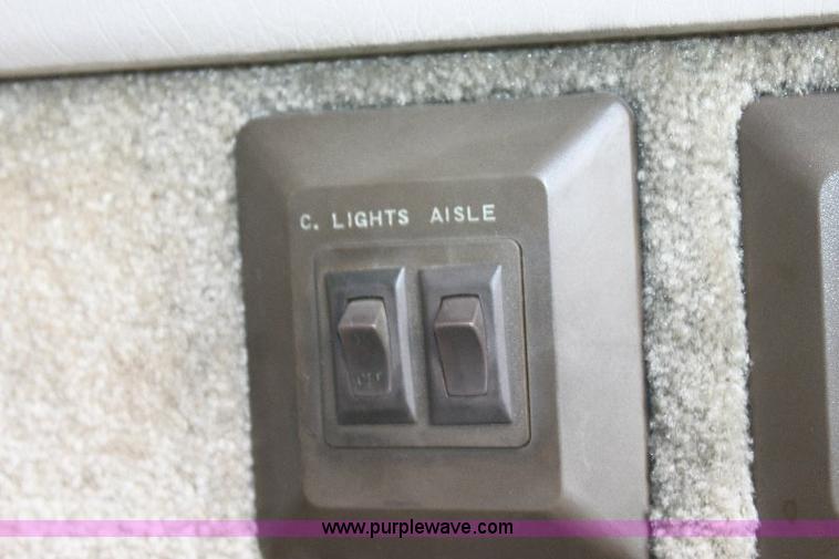 image for item 6087 1998 Odessa Larado 37' motor home