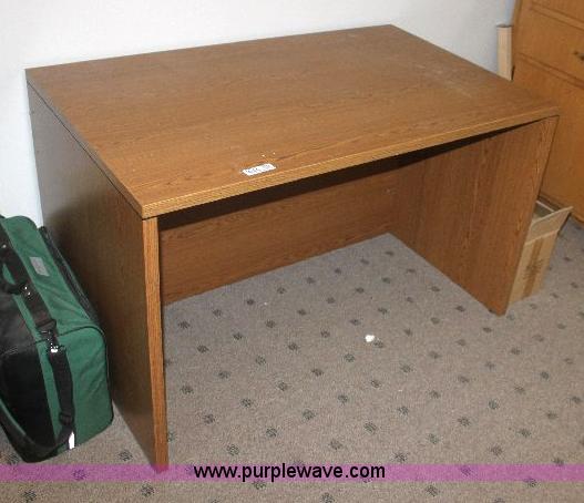 image for item 6235 Assorted office items