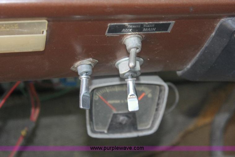 image for item 6271 1978 Ford F350 Custom pickup truck