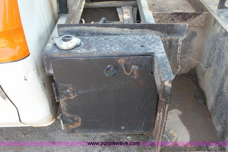 image for item 6271 1978 Ford F350 Custom pickup truck