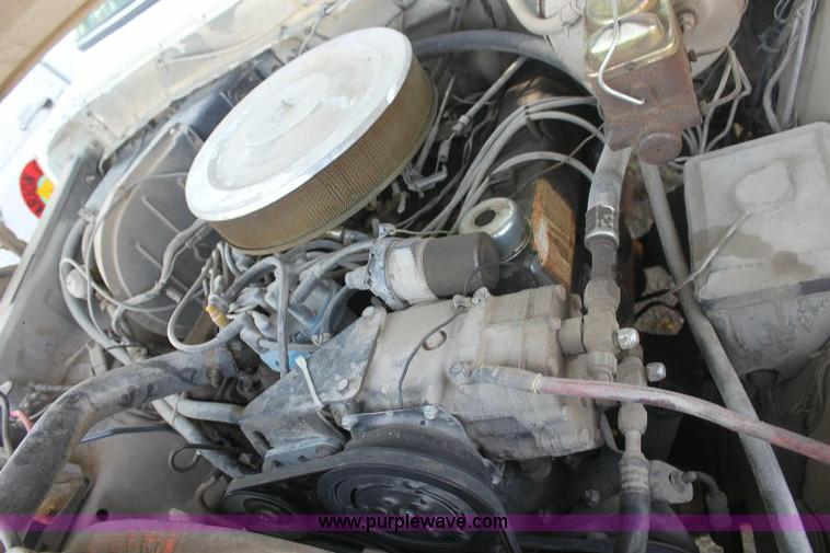 image for item 6271 1978 Ford F350 Custom pickup truck