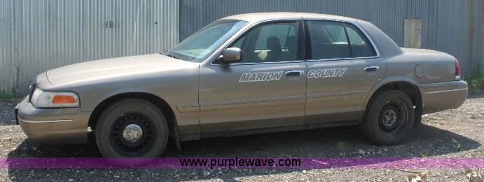image for item 6273 2001 Ford Crown Victoria Police Interceptor