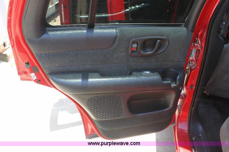 image for item 6276 2002 Chevrolet Blazer LS SUV