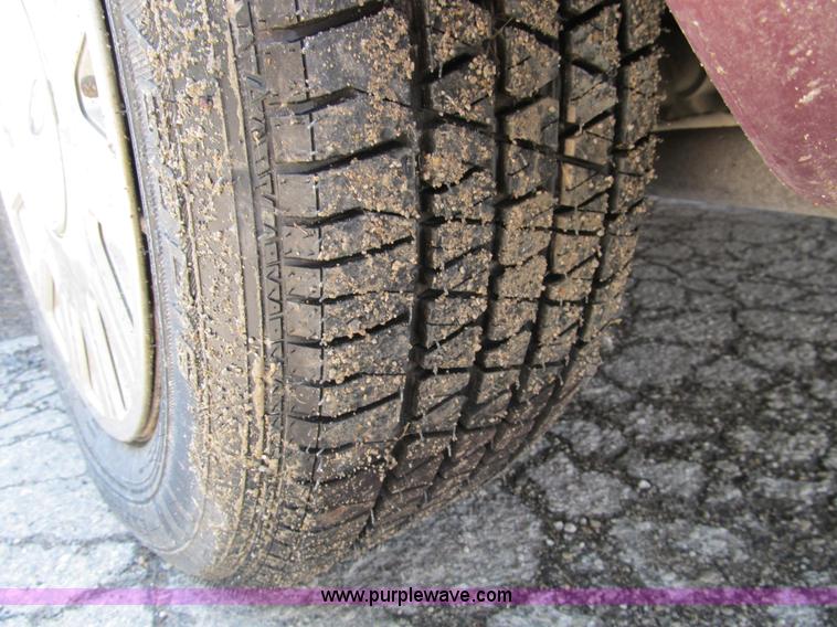 image for item 8988 2004 Ford Crown Victoria Police Interceptor