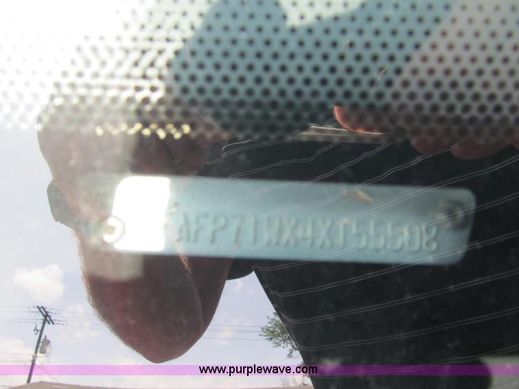 image for item 8988 2004 Ford Crown Victoria Police Interceptor